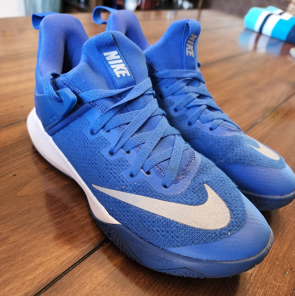 Nike Zoom Shift TB Baskeball Shoes